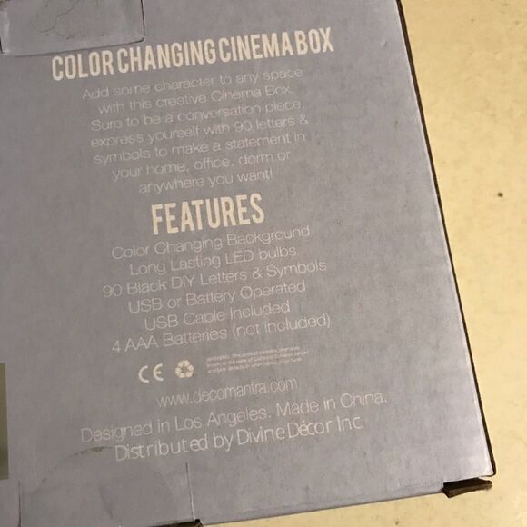 NEW Color Changing Cinema Box - Picture 3 of 4